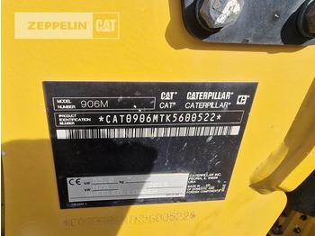 Utovarivač točkaš Cat 906M: slika 2
