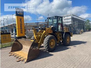 Utovarivač točkaš CATERPILLAR 914