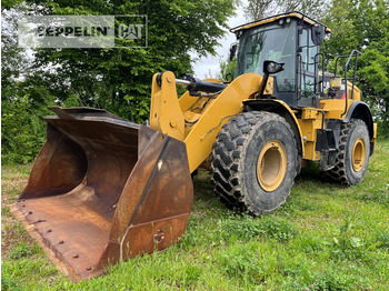 Utovarivač točkaš CATERPILLAR 950M