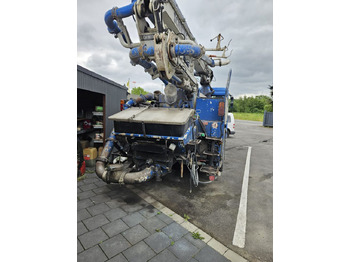 Auto pumpa za beton MERCEDES-BENZ Actros 2636 6x4 (MPII) Betonpumpe Schwing 24m: slika 3