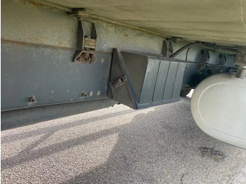 Hladnjača Volvo FM 330 koel vries 2 temperaturen ,CARRIER,met tussenwand, zijdeur en laadklep: slika 5