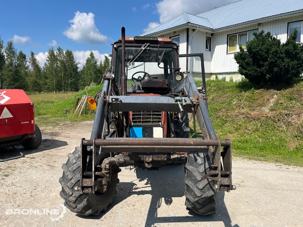 1988 MTZ 820 Traktor-laadur - Traktor: slika 4 1988 MTZ 820 Traktor-laadur - Traktor: slika 4