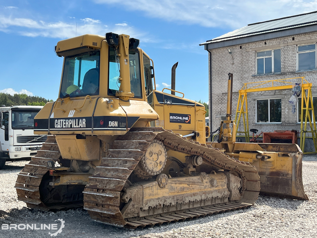 2006 CAT D6N LGP TRIMBLE 3D/2D - Buldožer: slika 5 2006 CAT D6N LGP TRIMBLE 3D/2D - Buldožer: slika 5