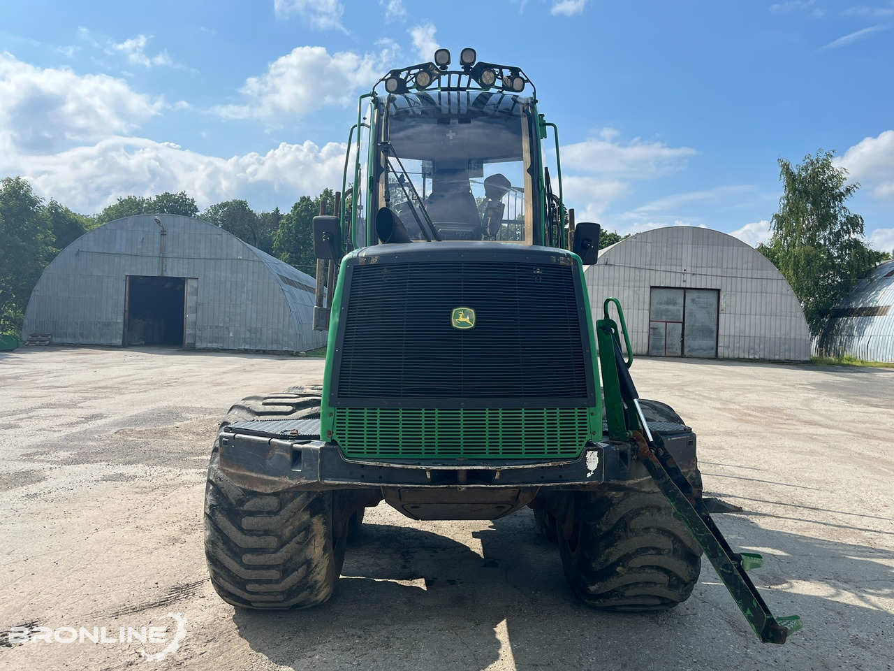 2010 John Deere 1110E Forwarder 8x8 - Prevoznik: slika 3 2010 John Deere 1110E Forwarder 8x8 - Prevoznik: slika 3