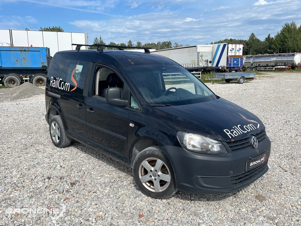 2011 Volkswagen Caddy 4x4 2.0 81kW - Automobil: slika 1 2011 Volkswagen Caddy 4x4 2.0 81kW - Automobil: slika 1