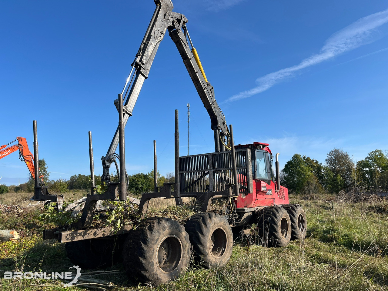 2012 Komatsu 860.4 Forwarder 8x8 - Prevoznik: slika 3 2012 Komatsu 860.4 Forwarder 8x8 - Prevoznik: slika 3