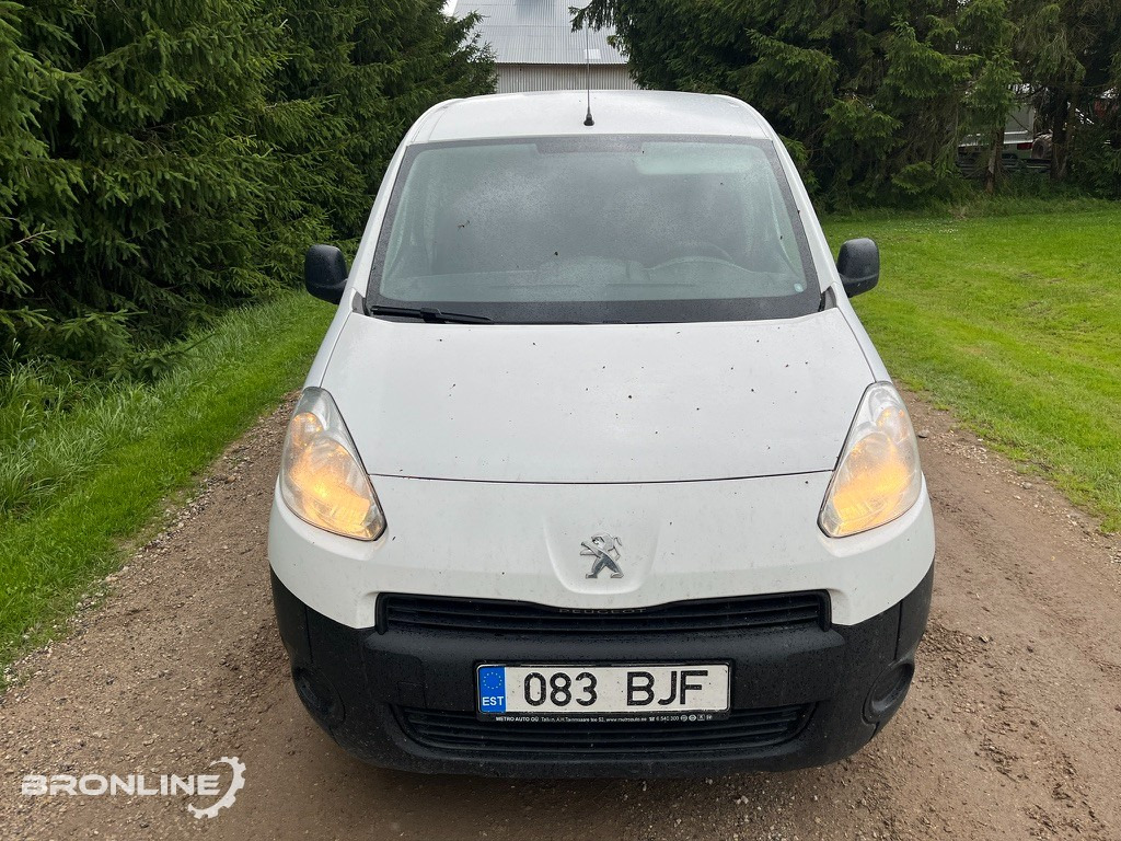 2013 Peugeot Partner 1.6d 55kW - Mali kombi: slika 3 2013 Peugeot Partner 1.6d 55kW - Mali kombi: slika 3