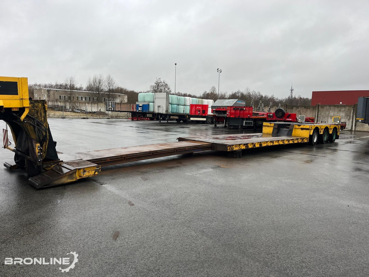 Faymonville STBZ-3VA Low-Bed 3-axle Trailer - Niska poluprikolica za prevoz: slika 2 Faymonville STBZ-3VA Low-Bed 3-axle Trailer - Niska poluprikolica za prevoz: slika 2