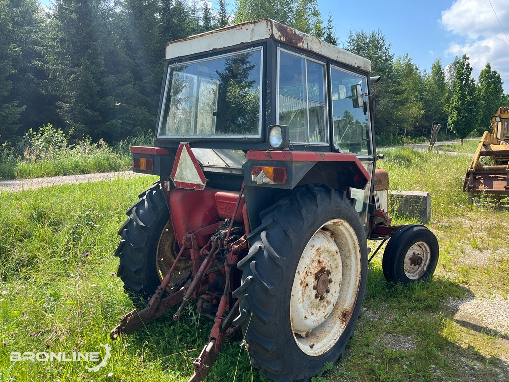 International 475 rikkega traktor / Faulty - Traktor: slika 5 International 475 rikkega traktor / Faulty - Traktor: slika 5