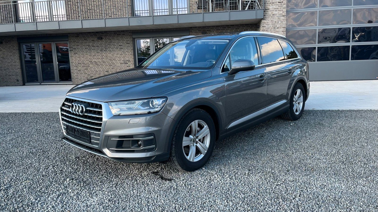 Audi Q7 3.0 TDI quattro Standheizung Allradl. Luftfe - SUVSUV: slika 2 Audi Q7 3.0 TDI quattro Standheizung Allradl. Luftfe - SUVSUV: slika 2