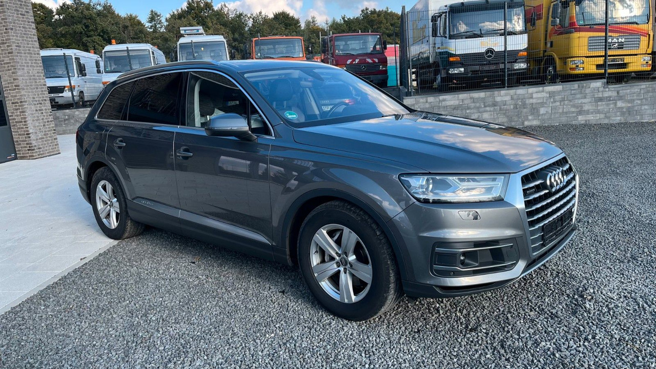 Audi Q7 3.0 TDI quattro Standheizung Allradl. Luftfe - SUVSUV: slika 3 Audi Q7 3.0 TDI quattro Standheizung Allradl. Luftfe - SUVSUV: slika 3