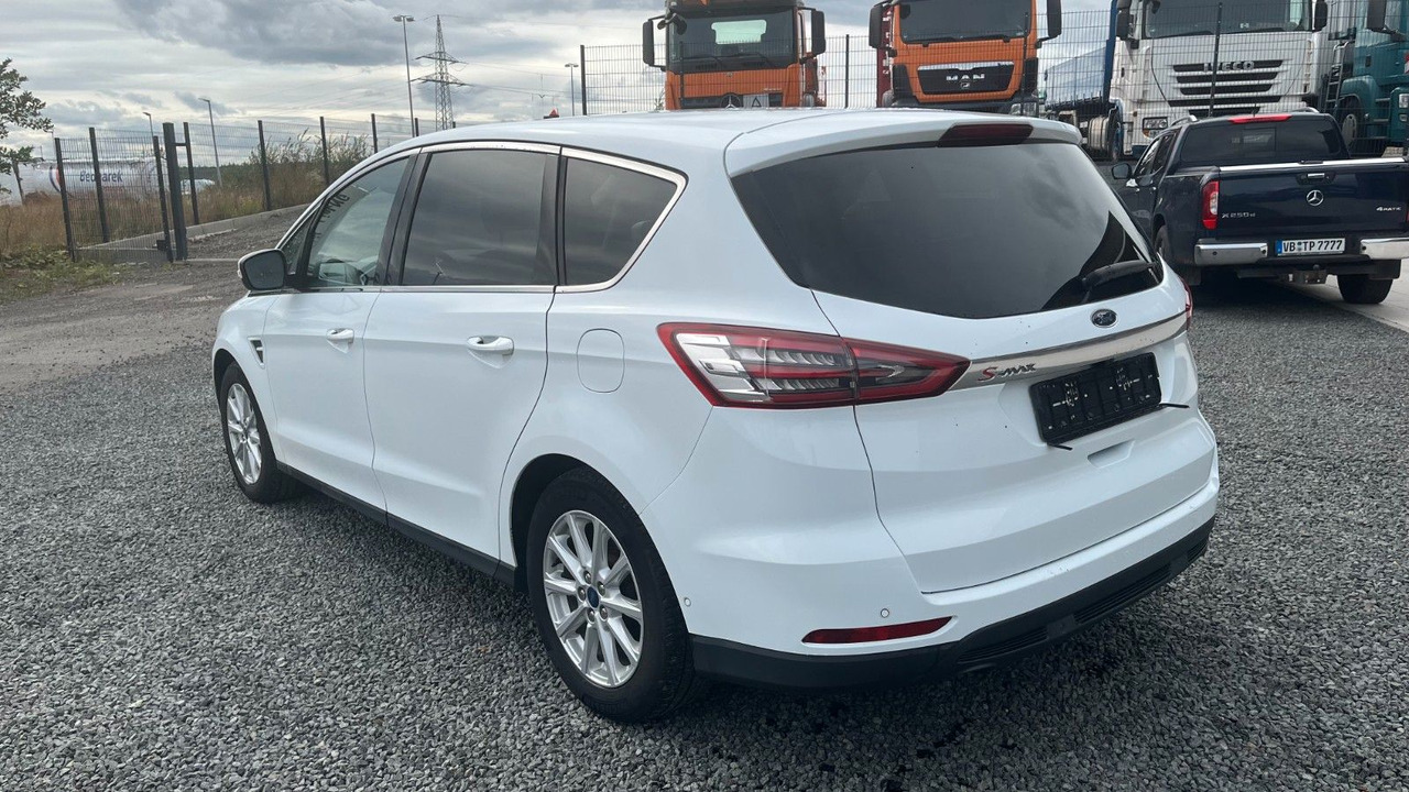 Ford S-Max S-MAX Titanium 2.0 TDCI - Karavan: slika 5 Ford S-Max S-MAX Titanium 2.0 TDCI - Karavan: slika 5