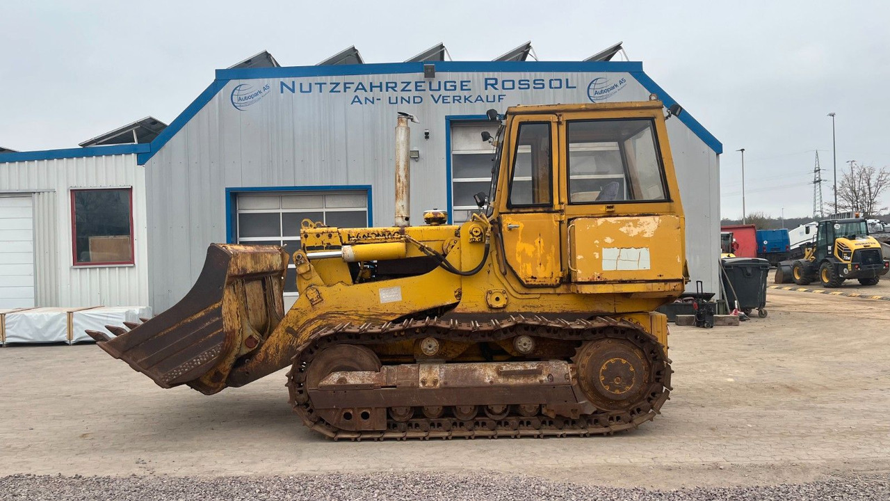 Hanomag 600 C Raupe Dozer - Utovarivač guseničar: slika 1 Hanomag 600 C Raupe Dozer - Utovarivač guseničar: slika 1