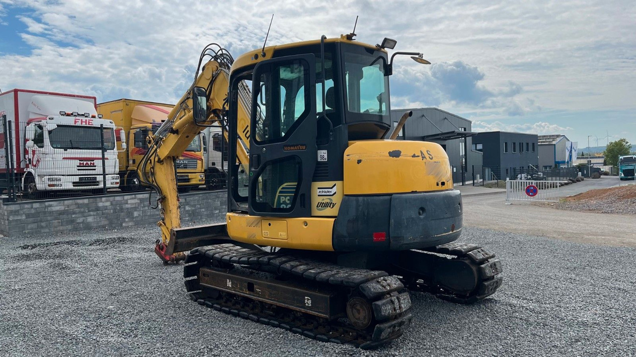 Komatsu PC80MR-3 PC80 Minibagger Verstellausleger - Mini bager: slika 4 Komatsu PC80MR-3 PC80 Minibagger Verstellausleger - Mini bager: slika 4