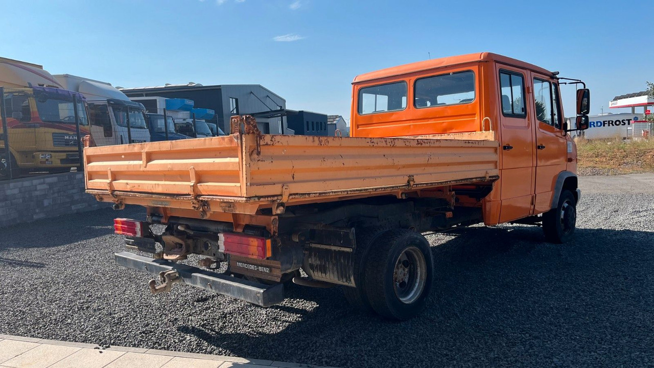 Dostavno vozilo istovarivač, Dostavno vozilo sa duplom kabinom Mercedes-Benz 818 DK Kipper Dreiseitenkipper Meiller  Doka Mercedes-Benz 818 DK Kipper Dreiseitenkipper Meiller  Doka: slika 6