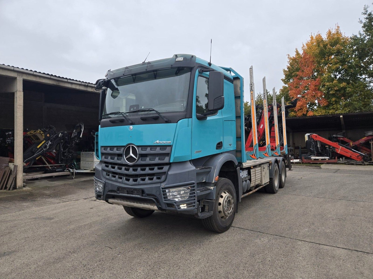 Mercedes-Benz Arocs 2651 Holztransporter Blatt Blatt Kran - Šticar, Kamion sa dizalicom: slika 2 Mercedes-Benz Arocs 2651 Holztransporter Blatt Blatt Kran - Šticar, Kamion sa dizalicom: slika 2