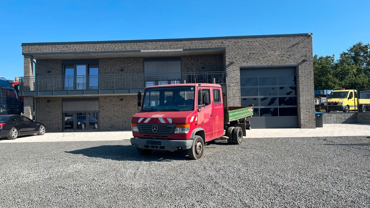 Mercedes-Benz Vario 614 DK Kipper Doka Mercedes-Benz Vario 614 DK Kipper Doka - Dostavno vozilo istovarivač, Dostavno vozilo sa duplom kabinom: slika 1 Mercedes-Benz Vario 614 DK Kipper Doka Mercedes-Benz Vario 614 DK Kipper Doka - Dostavno vozilo istovarivač, Dostavno vozilo sa duplom kabinom: slika 1