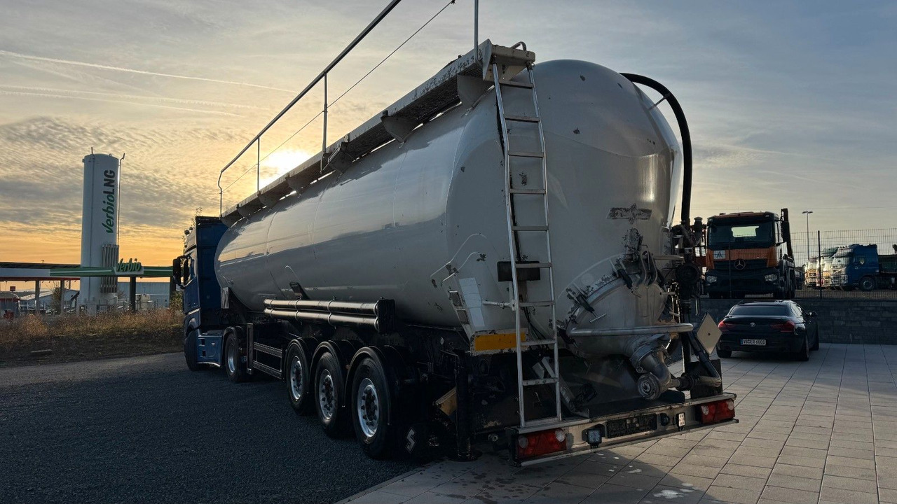 Spitzer SK 2760 CAL GGVS 60m³ Kippsilo - Silo cisterna: slika 2 Spitzer SK 2760 CAL GGVS 60m³ Kippsilo - Silo cisterna: slika 2