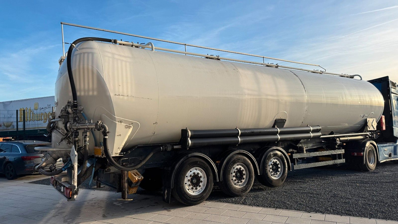 Spitzer SK 2760 CAL GGVS 60m³ Kippsilo - Silo cisterna: slika 3 Spitzer SK 2760 CAL GGVS 60m³ Kippsilo - Silo cisterna: slika 3