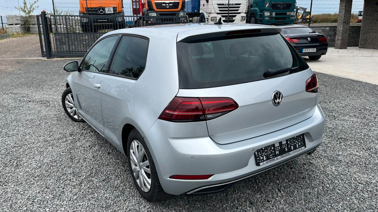 Volkswagen Golf VII Lim. Sound Start-Stopp - Automobil: slika 5 Volkswagen Golf VII Lim. Sound Start-Stopp - Automobil: slika 5