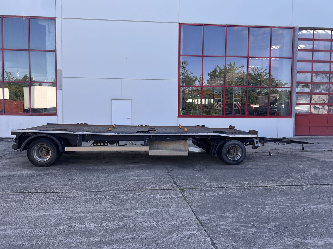 2 Achs Kombi- Anhänger für Abroll- oder Absetzm - Abrol/ Autopodizač prikolica: slika 3 2 Achs Kombi- Anhänger für Abroll- oder Absetzm - Abrol/ Autopodizač prikolica: slika 3