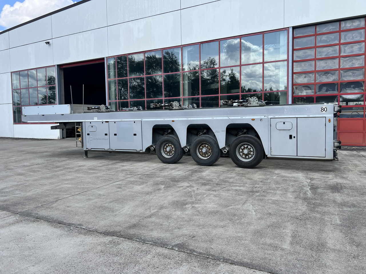 FAYMONVILLE F-S43-1EJB 3-Achs-Beton-Innenlader PREFAMAX, Wenig Benutzt - Poluprikolica za prevoz kontejnera/ Poluprikolica sa promenjivim sandukom: slika 1 FAYMONVILLE F-S43-1EJB 3-Achs-Beton-Innenlader PREFAMAX, Wenig Benutzt - Poluprikolica za prevoz kontejnera/ Poluprikolica sa promenjivim sandukom: slika 1