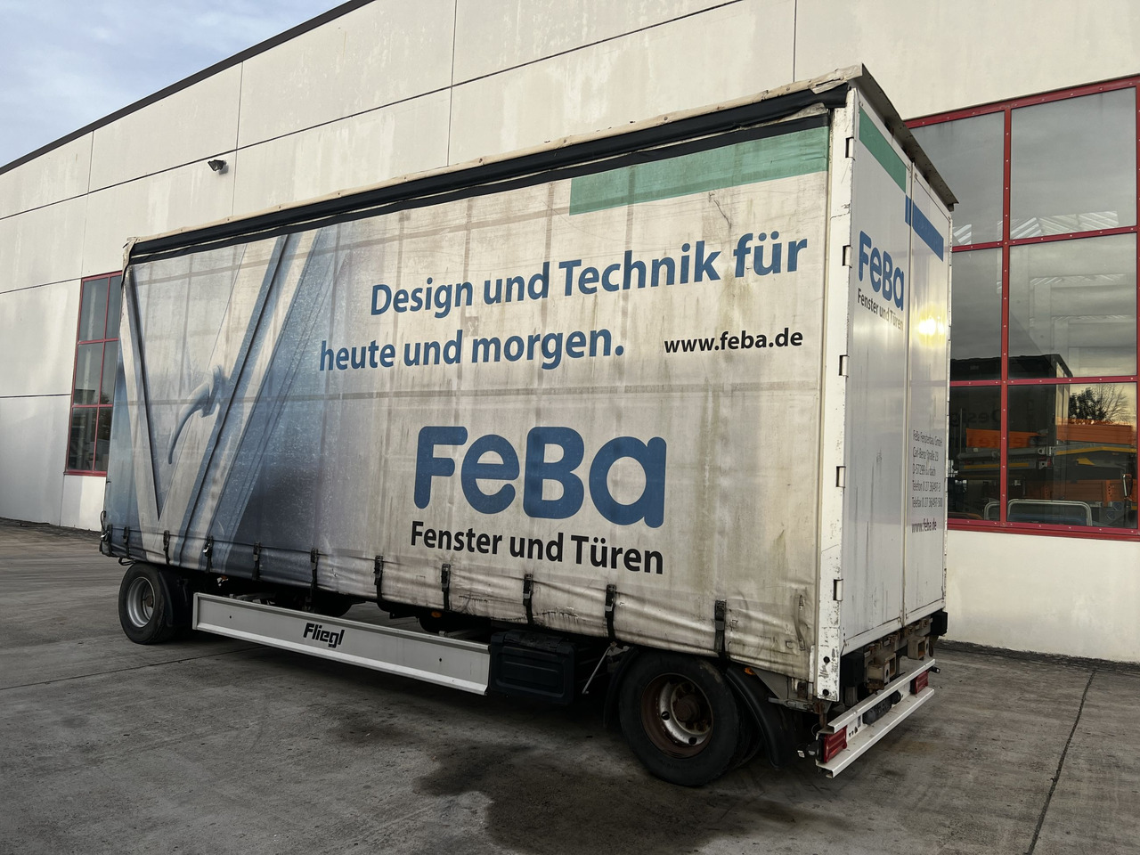 Fliegl ZPS180 2 Achs Jumbo- Planenanhänger - Prikolica sa ceradom: slika 3 Fliegl ZPS180 2 Achs Jumbo- Planenanhänger - Prikolica sa ceradom: slika 3