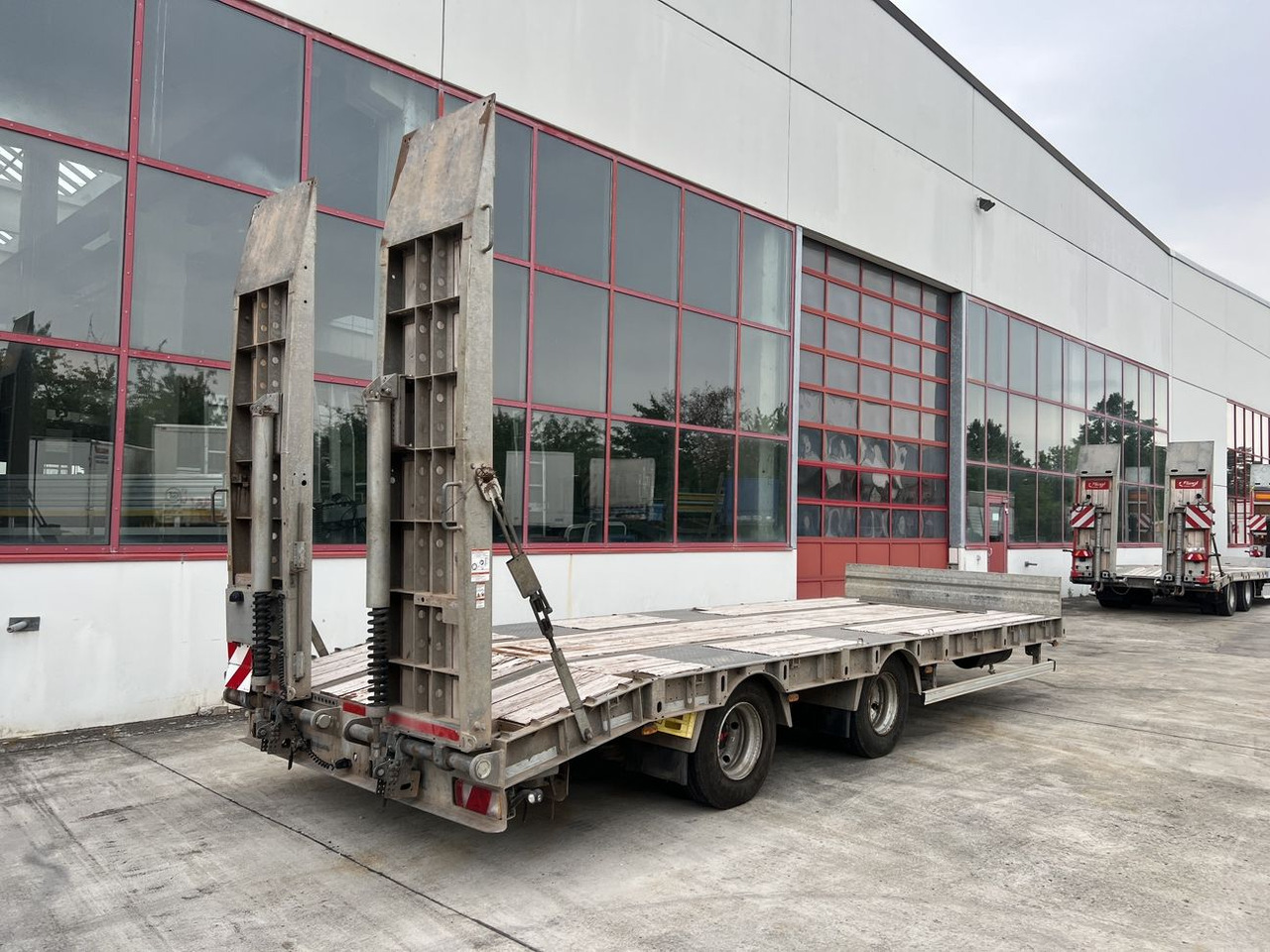 Humbaur HBTZ 21 t Tandemtieflader - Niska prikolica za prevoz: slika 4 Humbaur HBTZ 21 t Tandemtieflader - Niska prikolica za prevoz: slika 4