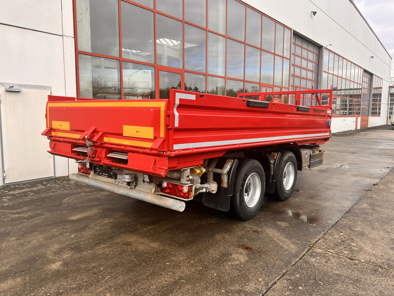 Meiller MZDAL 18 t Tandemkipper Tieflader Schotter- Klappe, neuwertig - Prikolica istovarivača: slika 1 Meiller MZDAL 18 t Tandemkipper Tieflader Schotter- Klappe, neuwertig - Prikolica istovarivača: slika 1