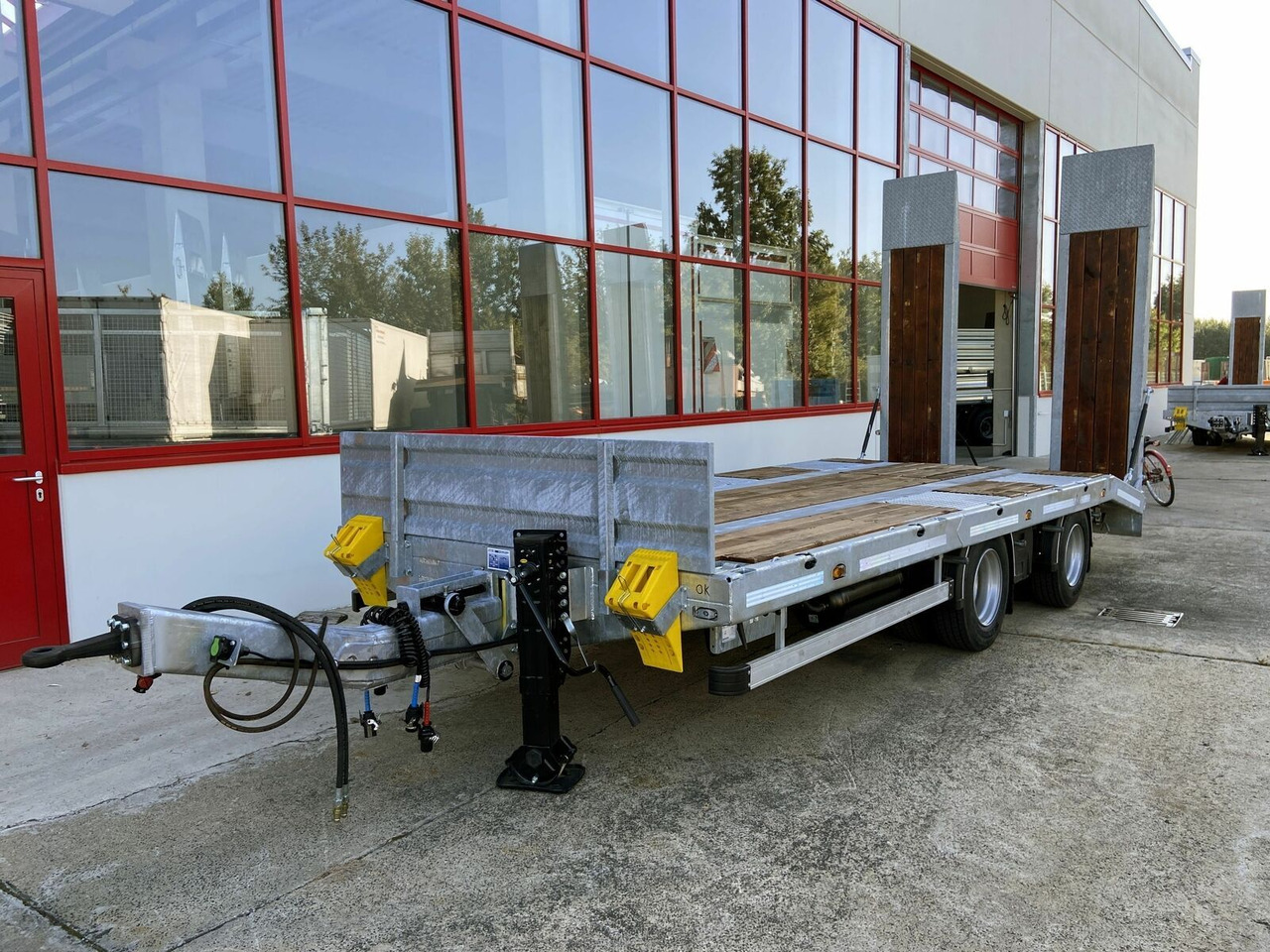 Möslein 21 t Tandemtieflader, hydr. Rampen, NEU - Niska prikolica za prevoz: slika 5 Möslein 21 t Tandemtieflader, hydr. Rampen, NEU - Niska prikolica za prevoz: slika 5