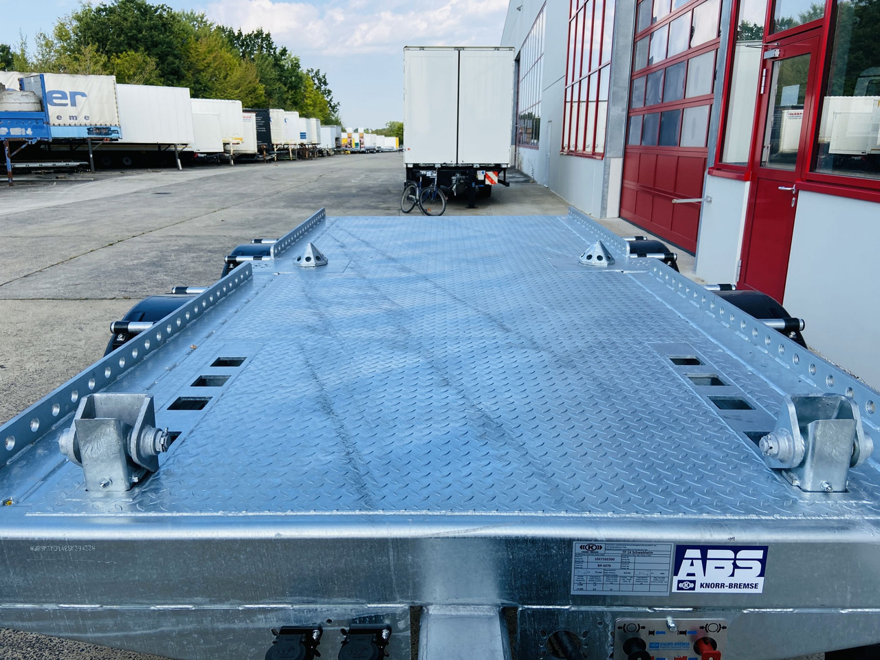 Möslein TMH 2 14 t Tandem- Absetzmuldenanhänger,geschlossenen BodenNeufahrzeug - Plato prikolica: slika 5 Möslein TMH 2 14 t Tandem- Absetzmuldenanhänger,geschlossenen BodenNeufahrzeug - Plato prikolica: slika 5