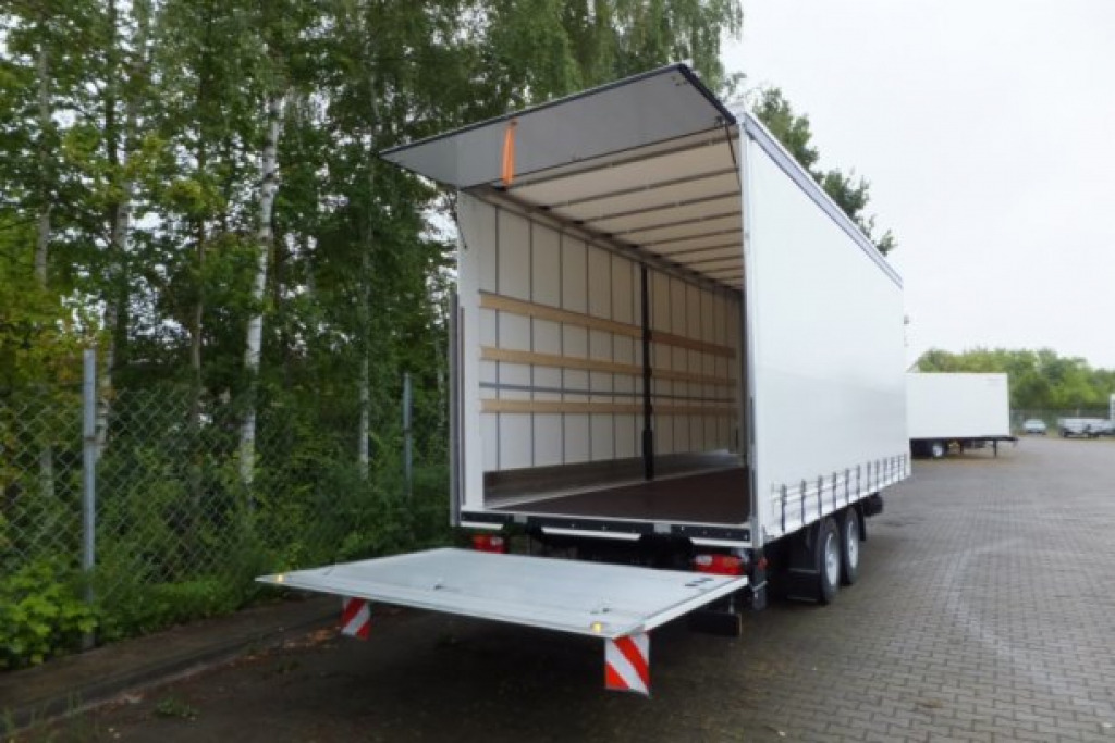 Möslein TPS 11 DL 7,30 neuer Planenanhänger, Ladebordwand + Durchladbar - Prikolica sa ceradom: slika 3 Möslein TPS 11 DL 7,30 neuer Planenanhänger, Ladebordwand + Durchladbar - Prikolica sa ceradom: slika 3