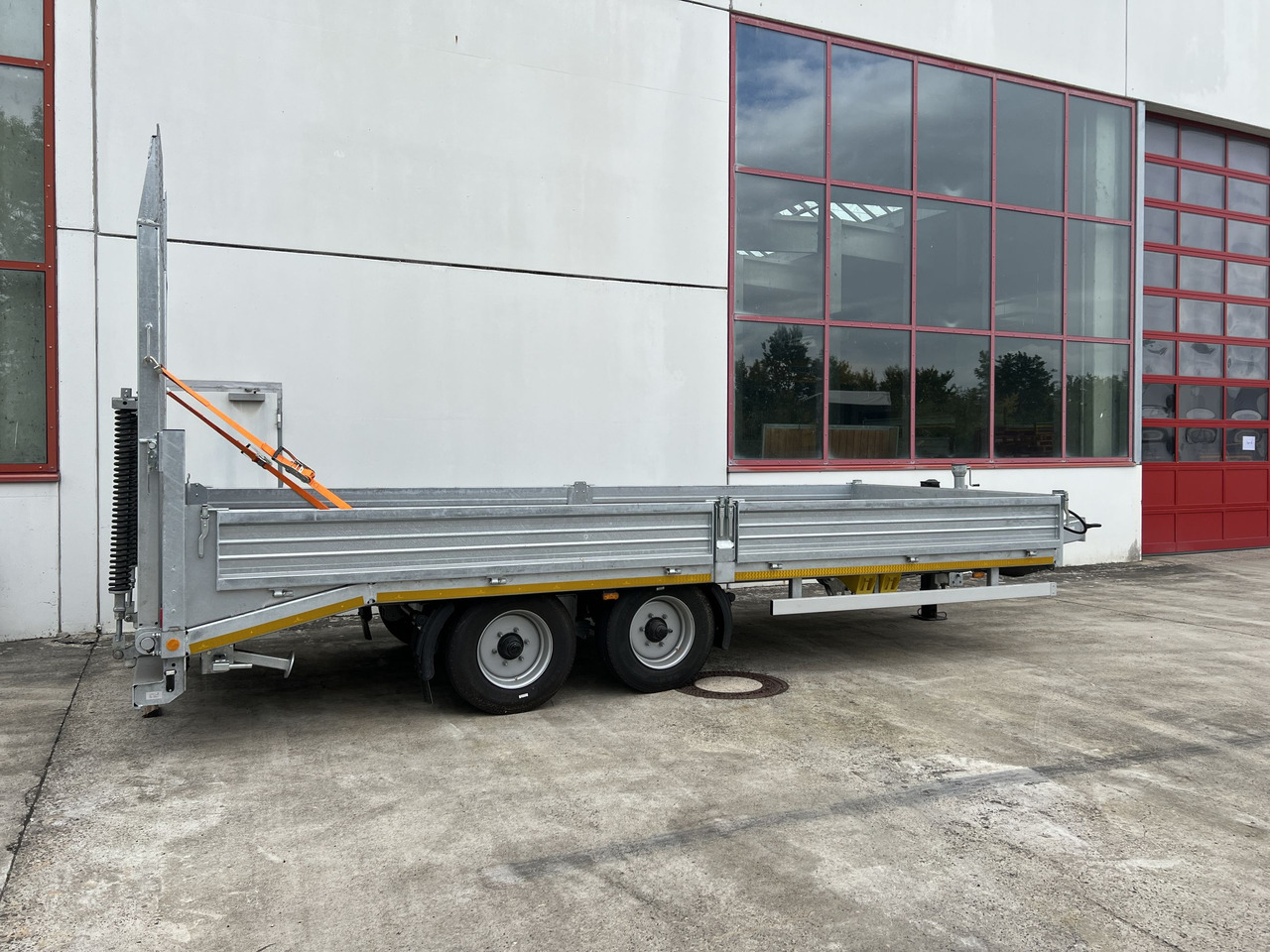Möslein TT11 BR Neuer Tandemtieflader, breit Rampen - Niska prikolica za prevoz: slika 5 Möslein TT11 BR Neuer Tandemtieflader, breit Rampen - Niska prikolica za prevoz: slika 5