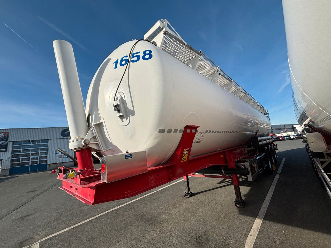 Feldbinder KIP 60.3 E-Hydraulik - Silo cisterna: slika 2 Feldbinder KIP 60.3 E-Hydraulik - Silo cisterna: slika 2