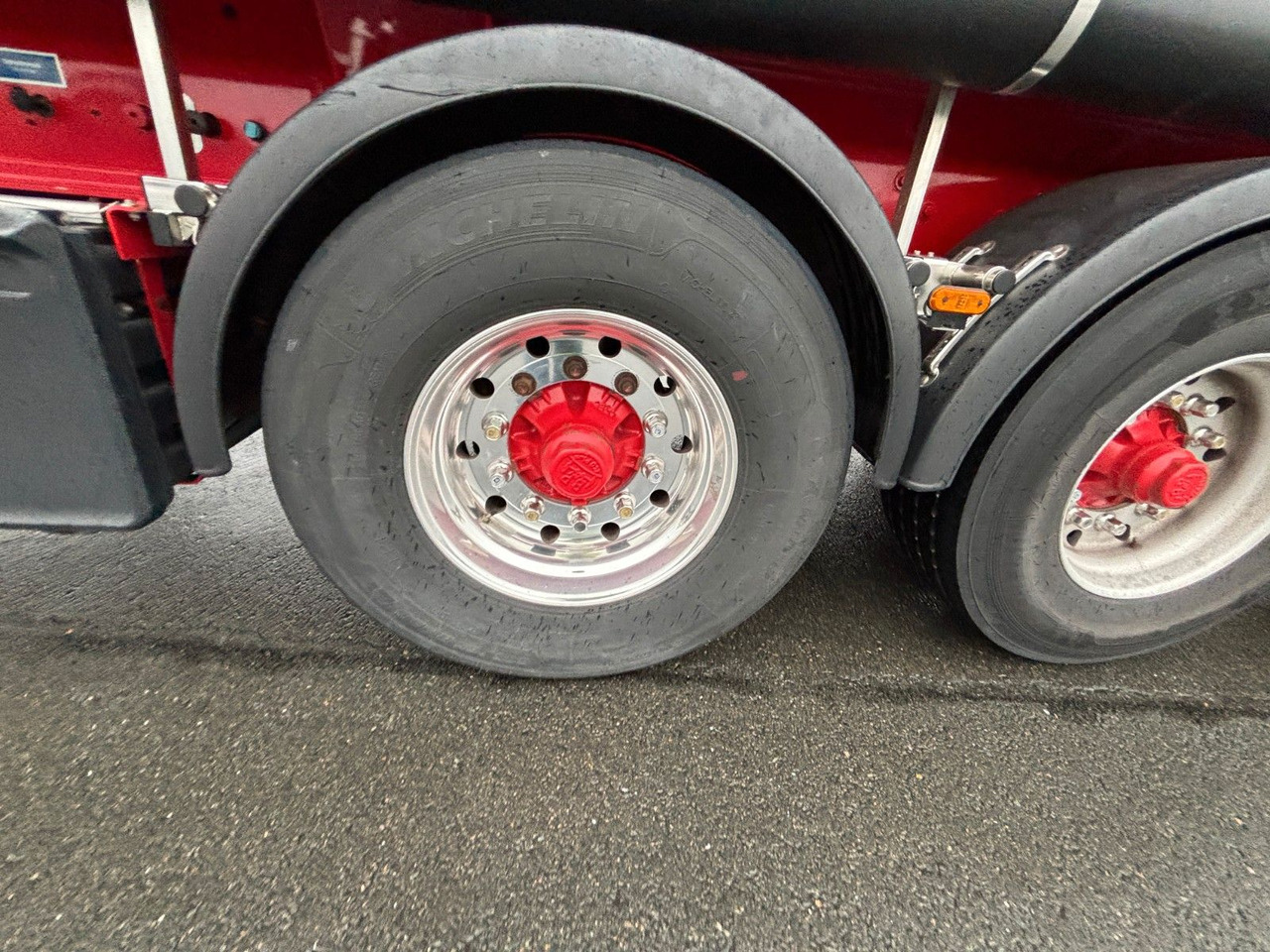 Feldbinder KIP 63.3 + E-Hydraulik - Silo cisterna: slika 3 Feldbinder KIP 63.3 + E-Hydraulik - Silo cisterna: slika 3