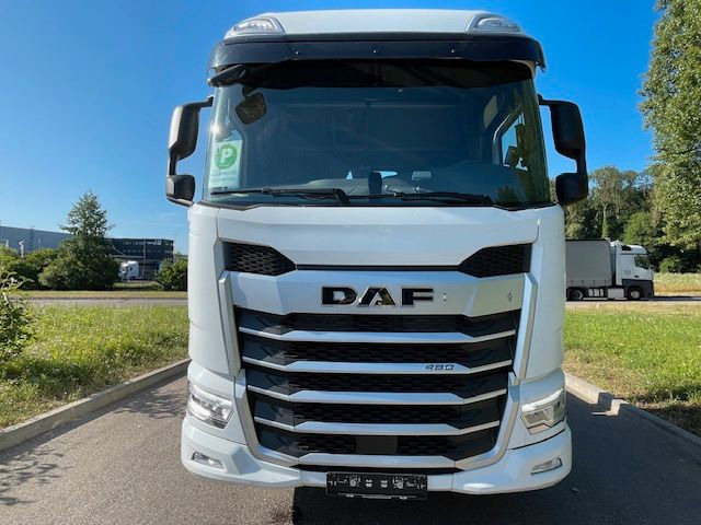 DAF FAN XF 480 mit VDL Abrollkipper DAF FAN XF 480 mit VDL Abrollkipper - Kamion sa hidrauličnom kukom: slika 2 DAF FAN XF 480 mit VDL Abrollkipper DAF FAN XF 480 mit VDL Abrollkipper - Kamion sa hidrauličnom kukom: slika 2