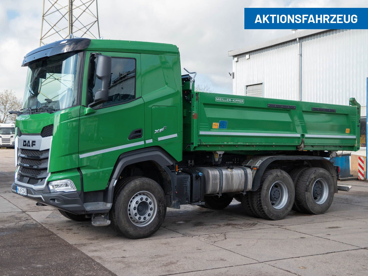 DAF FAT XFC 530 SL Meiller TRIGENIUS D 316 DAF FAT XFC 530 SL Meiller TRIGENIUS D 316 - Istovarivač: slika 1 DAF FAT XFC 530 SL Meiller TRIGENIUS D 316 DAF FAT XFC 530 SL Meiller TRIGENIUS D 316 - Istovarivač: slika 1