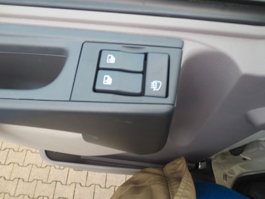 Kamion za prevoz boca DAF LF 310 18t Zikun Getränkeaufbau DAF LF 310 18t Zikun Getränkeaufbau: slika 22