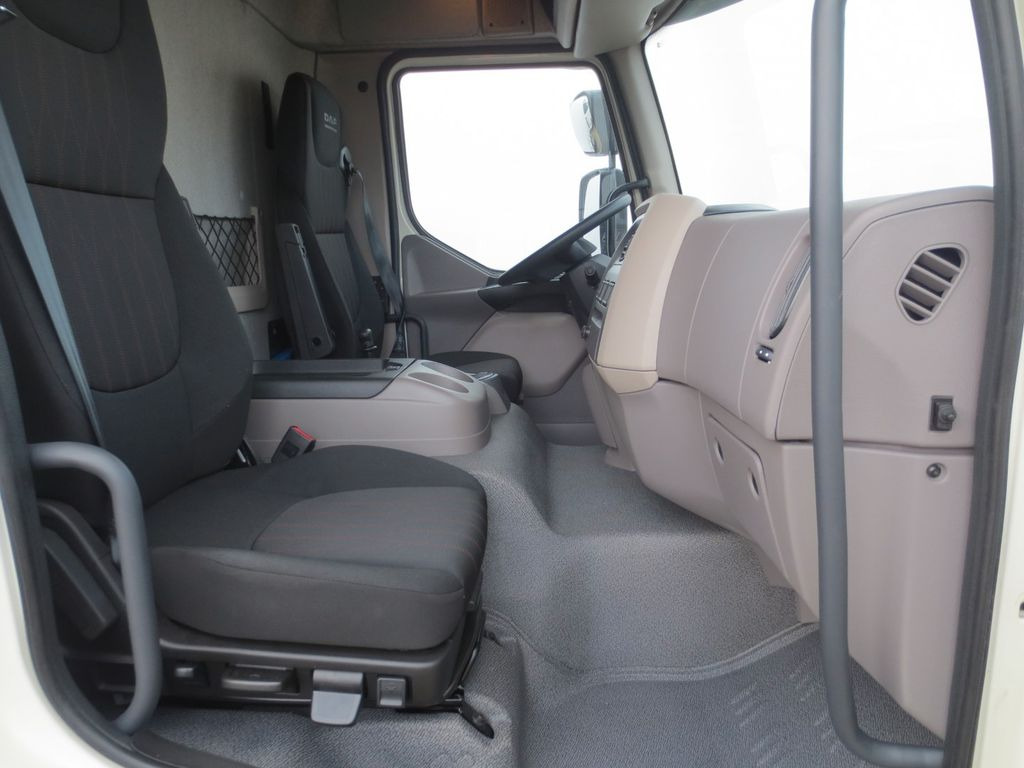 Kamion za prevoz boca DAF LF 310 18t Zikun Getränkeaufbau DAF LF 310 18t Zikun Getränkeaufbau: slika 24