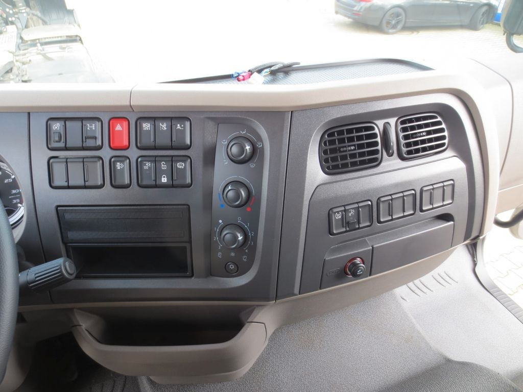 Kamion za prevoz boca DAF LF 310 18t Zikun Getränkeaufbau DAF LF 310 18t Zikun Getränkeaufbau: slika 19