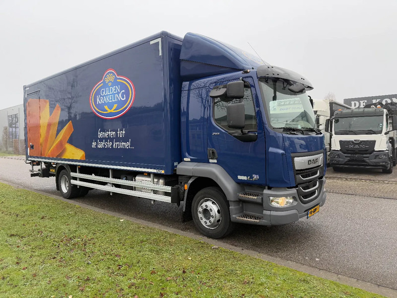 DAF LF 210 11.990 kg 10-2019 bj - Kamion sa zatvorenim sandukom: slika 2 DAF LF 210 11.990 kg 10-2019 bj - Kamion sa zatvorenim sandukom: slika 2