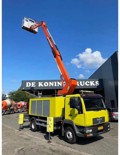 MAN L2000 12.210 CUSTER T-200- 18 - Kamion: slika 3 MAN L2000 12.210 CUSTER T-200- 18 - Kamion: slika 3