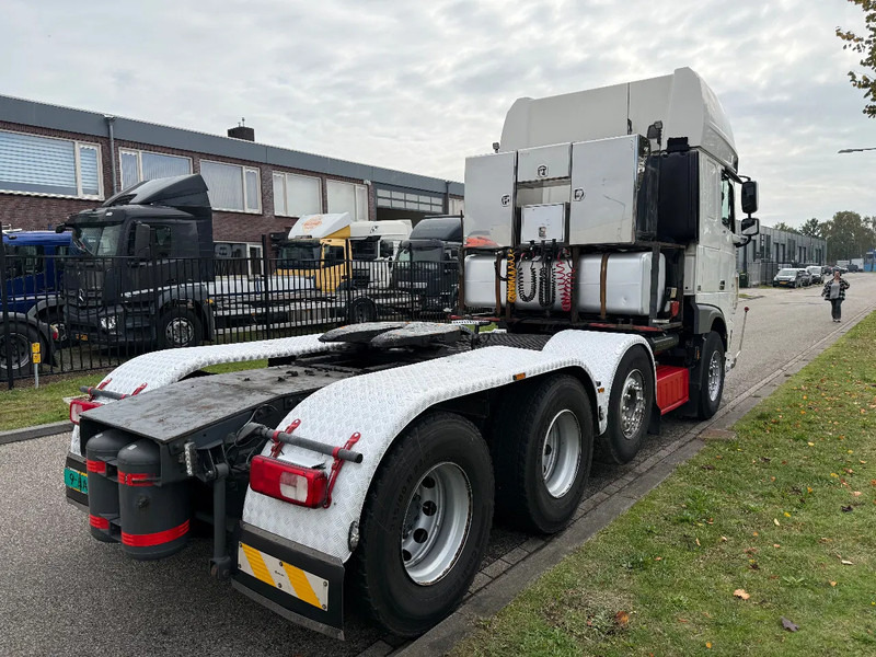 DAF XF 530 FTM 8X4 handgeschakeld 8-2018 retarder - Tegljač: slika 3 DAF XF 530 FTM 8X4 handgeschakeld 8-2018 retarder - Tegljač: slika 3