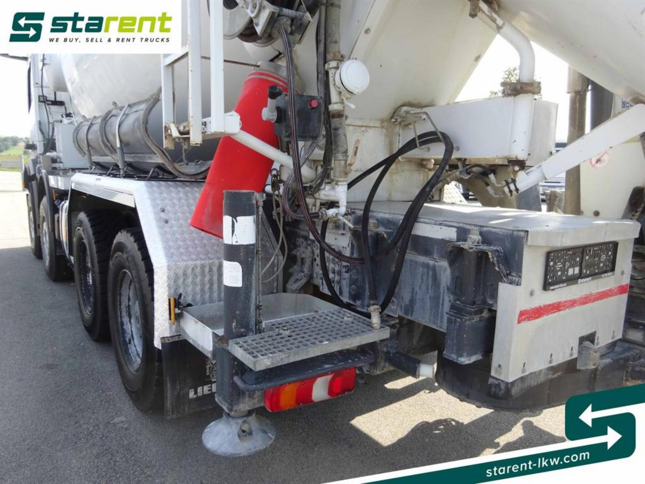 Mikser za beton Mercedes Benz Arocs 3748 8x4 Liebherr Betonmischer + Förderband: slika 10