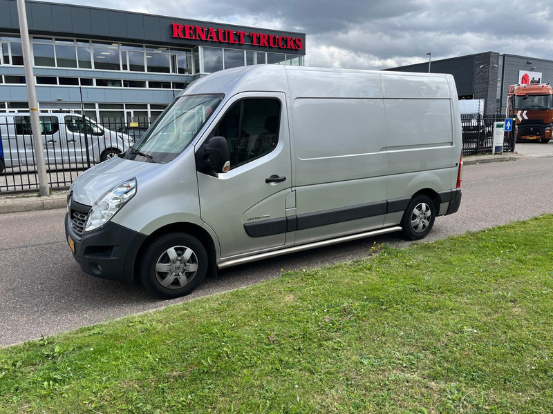 Renault Master 170.35 L2 H2 , Euro 6, Camera, Nav, Luchtvering, - Furgon: slika 2 Renault Master 170.35 L2 H2 , Euro 6, Camera, Nav, Luchtvering, - Furgon: slika 2
