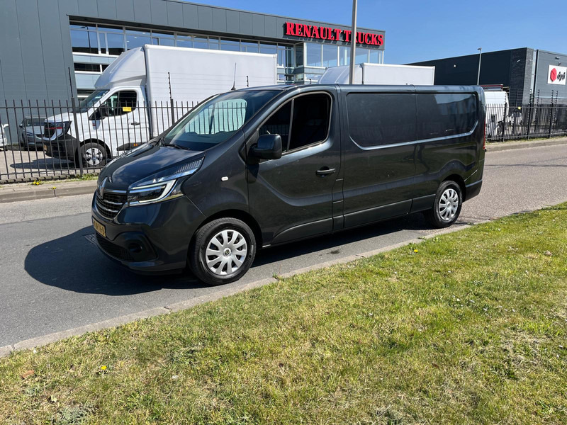 Renault Trafic 2,0 dci L2 H1, 150pk, Airco, Nav, Bluetooth - Mali kombi: slika 2 Renault Trafic 2,0 dci L2 H1, 150pk, Airco, Nav, Bluetooth - Mali kombi: slika 2