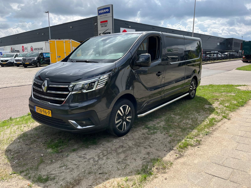 Renault Trafic 2.0DCi T30 L2 H1, 150pk, Airco, Nav, Camera - Mali kombi: slika 1 Renault Trafic 2.0DCi T30 L2 H1, 150pk, Airco, Nav, Camera - Mali kombi: slika 1