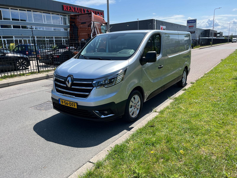 Renault Trafic E-Tech Red L2 H1, Airco, Nav, Camera - Mali kombi, Električno dostavno vozilo: slika 3 Renault Trafic E-Tech Red L2 H1, Airco, Nav, Camera - Mali kombi, Električno dostavno vozilo: slika 3
