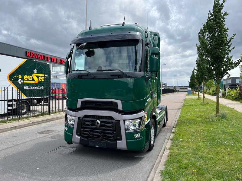 Renault T-13 High 480 T4x2, Highsleeper, Airco, Nav, Bluetooth - Tegljač: slika 3 Renault T-13 High 480 T4x2, Highsleeper, Airco, Nav, Bluetooth - Tegljač: slika 3