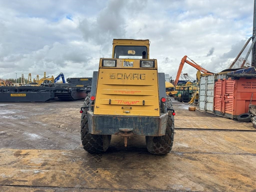 Bomag BW 213 D - Kompaktor: slika 4 Bomag BW 213 D - Kompaktor: slika 4